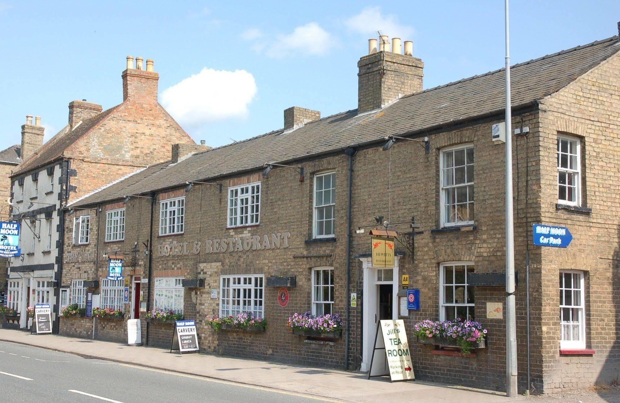 Half Moon Hotel Alford  Exterior foto